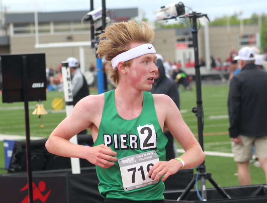 Pierre's Jared Lutmer adds 3,200-meter run title to distance resume